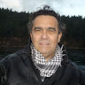 Meet your Posher, Carlos